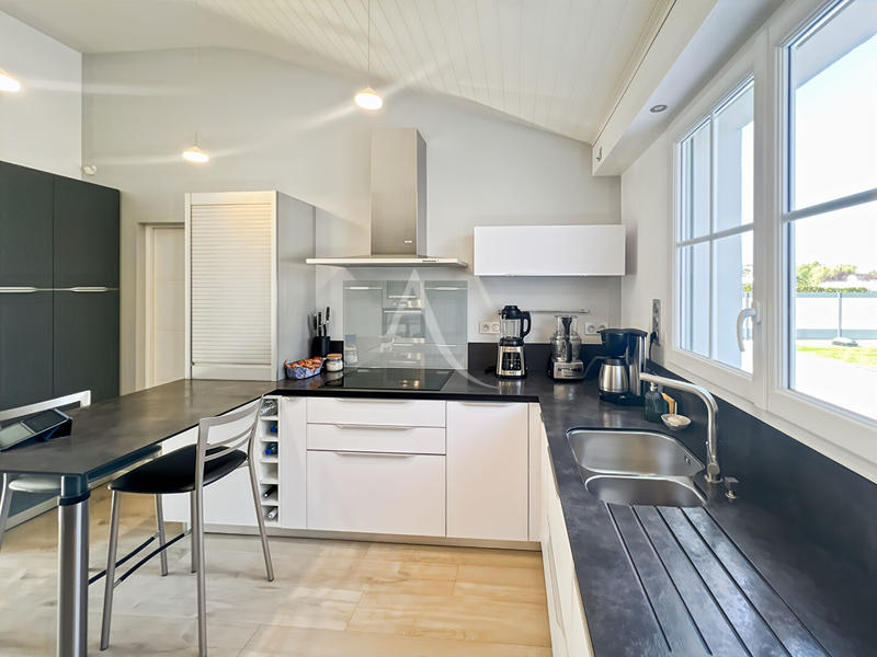 Maison - 157 m² - 6 pièces