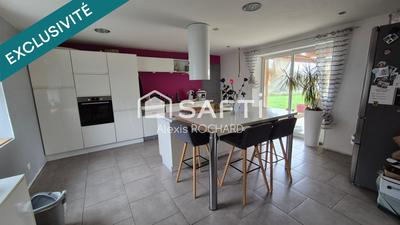 Maison - 150 m² - 6 pièces