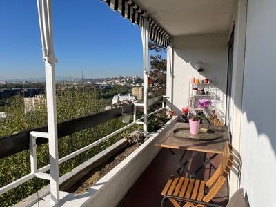 Appartement - 125 m² - 5 pièces