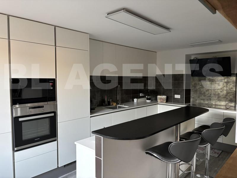 Maison ancienne - 130 m² - 7 pièces