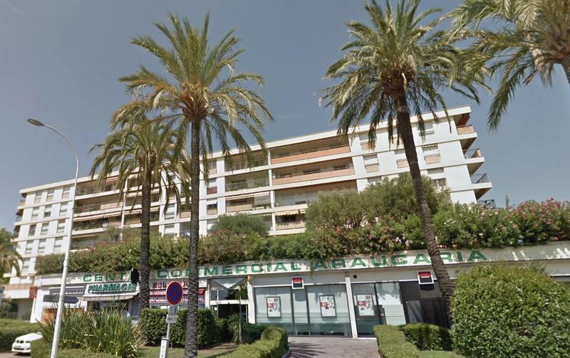 Local commercial - 333 m² - 11 pièces