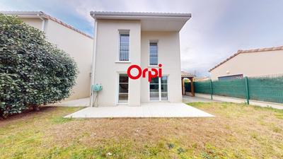 Maison - 102 m² - 5 pièces