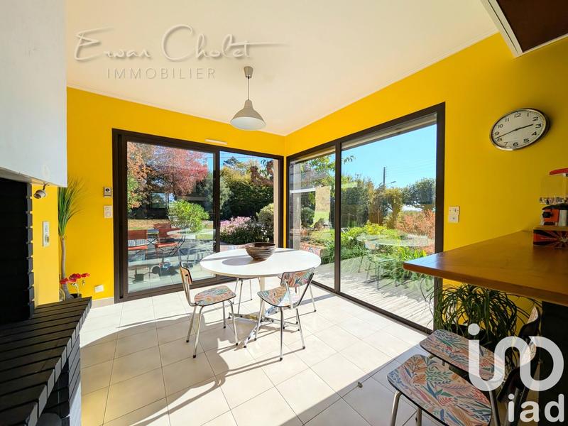 Maison de maîtres - 261 m² - 8 pièces