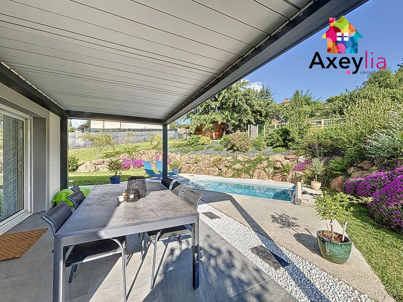 Maison - 117 m² - 6 pièces