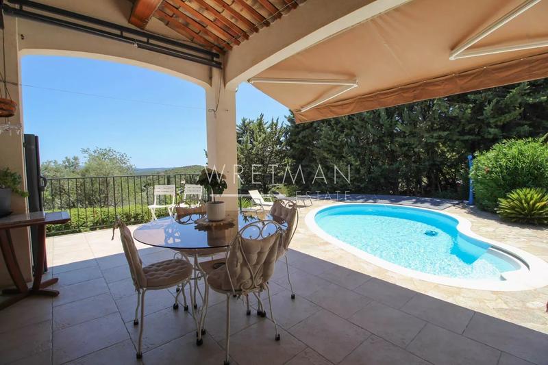 Villa - 146 m² - 5 pièces
