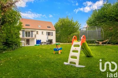 Maison - 138 m² - 7 pièces