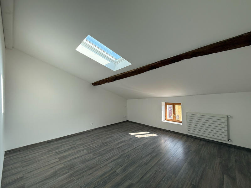 Maison - 207 m² - 6 pièces