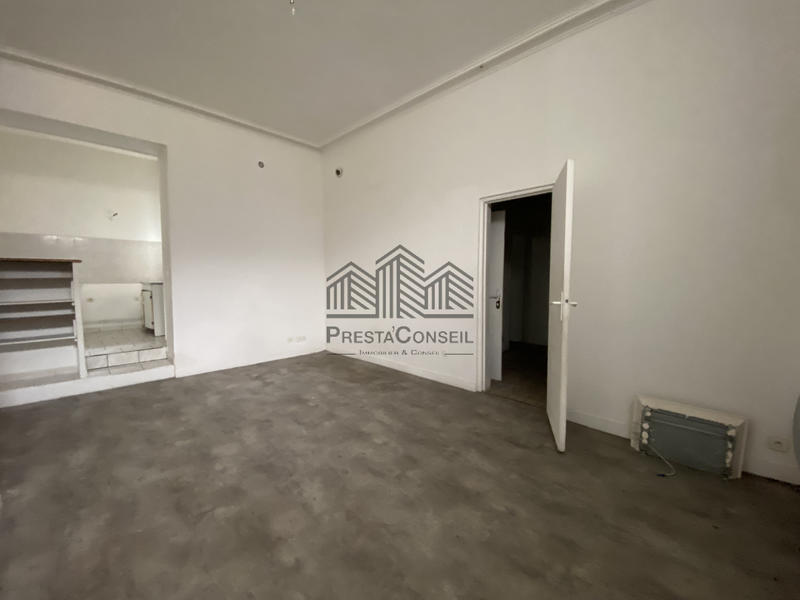 Immeuble - 235 m² - 13 pièces