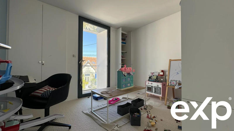 Villa - 180 m² - 5 pièces