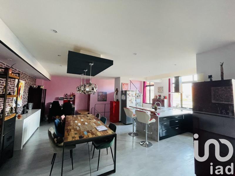 Appartement - 169 m² - 5 pièces