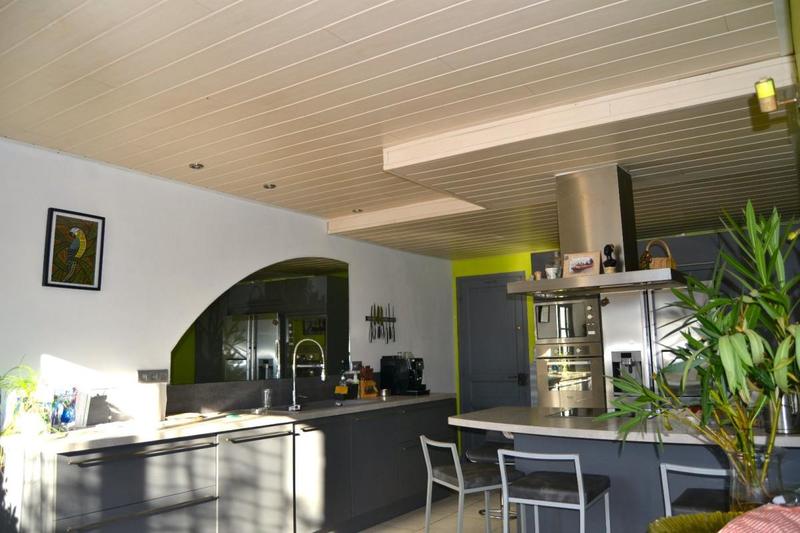 Maison - 253 m² - 7 pièces