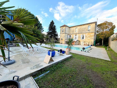 Maison - 155 m² - 8 pièces