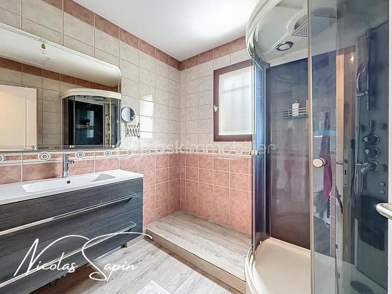 Maison - 84 m² - 4 pièces