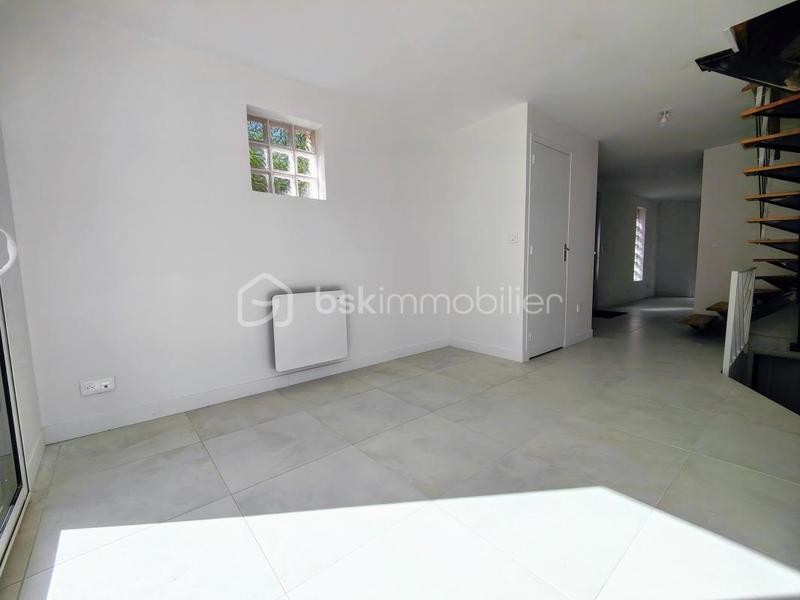 Maison - 62 m² - 3 pièces