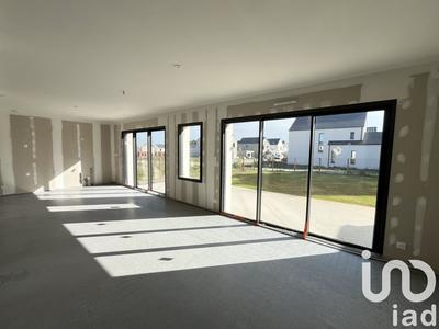 Maison - 128 m² - 7 pièces