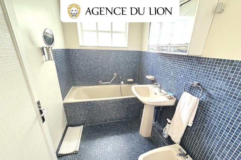 Appartement - 75 m² - 3 pièces