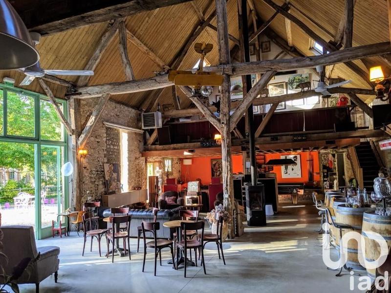 Maison - 815 m² - 20 pièces