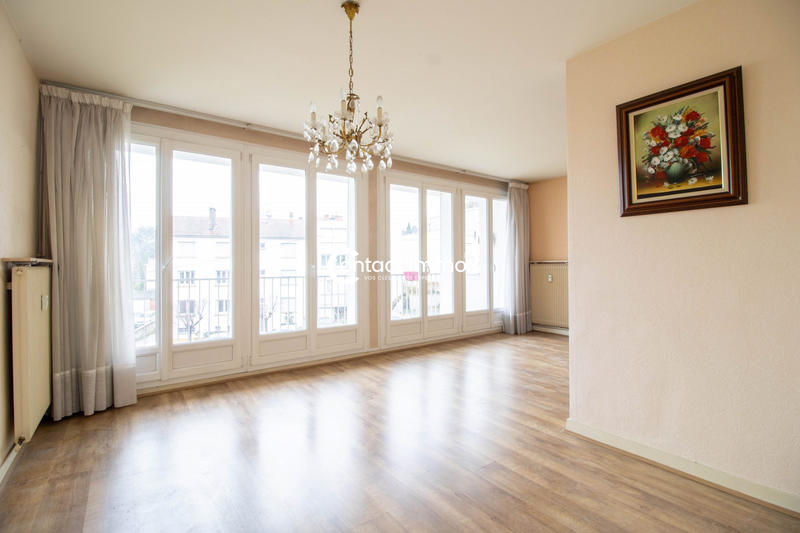 Appartement - 87 m² - 4 pièces