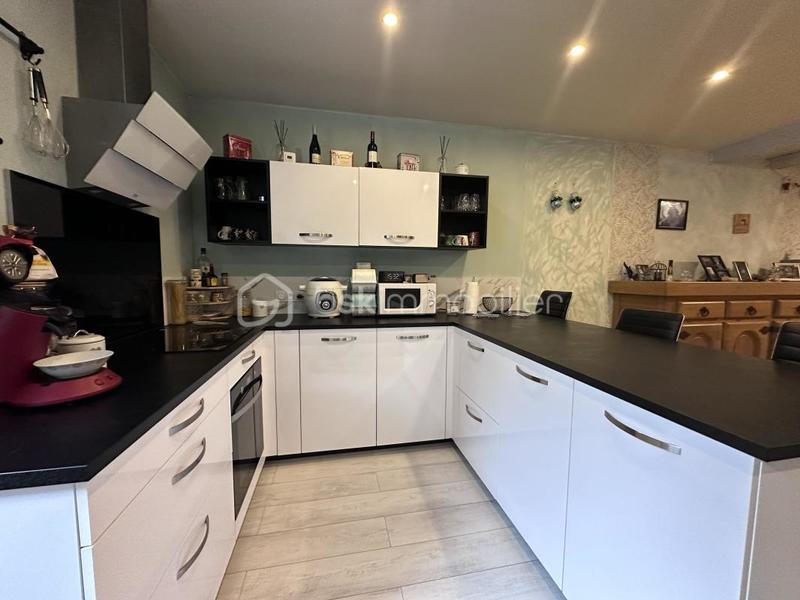 Maison de ville - 229 m² - 8 pièces