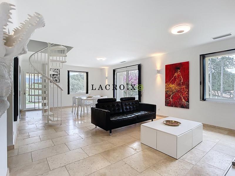 Maison - 120 m² - 6 pièces