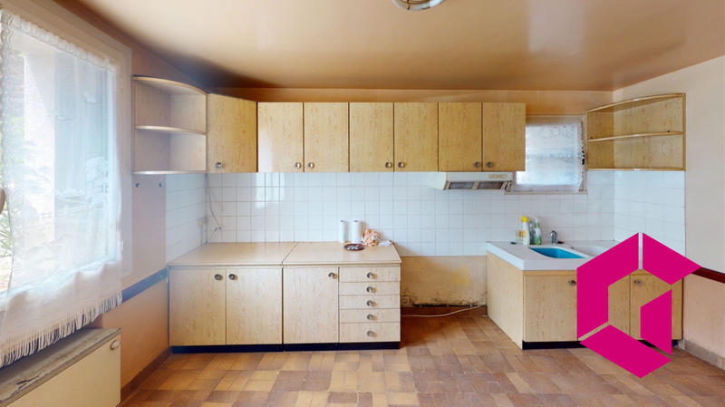 Maison - 96 m² - 4 pièces