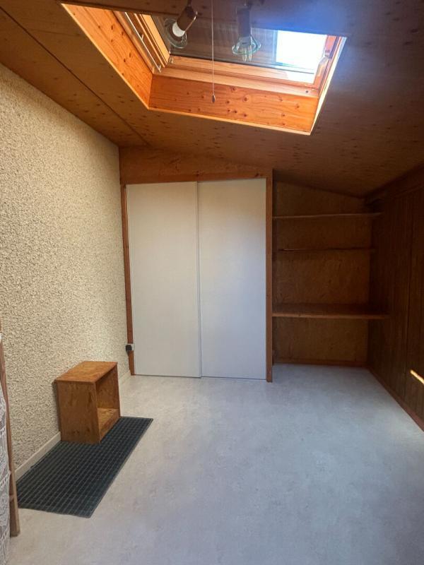 Maison - 85 m² - 7 pièces