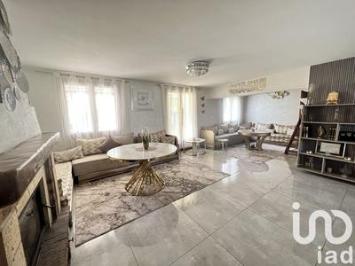 Maison - 125 m² - 9 pièces