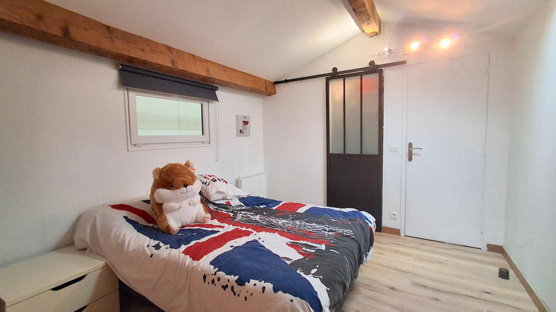 Appartement - 153 m² - 6 pièces