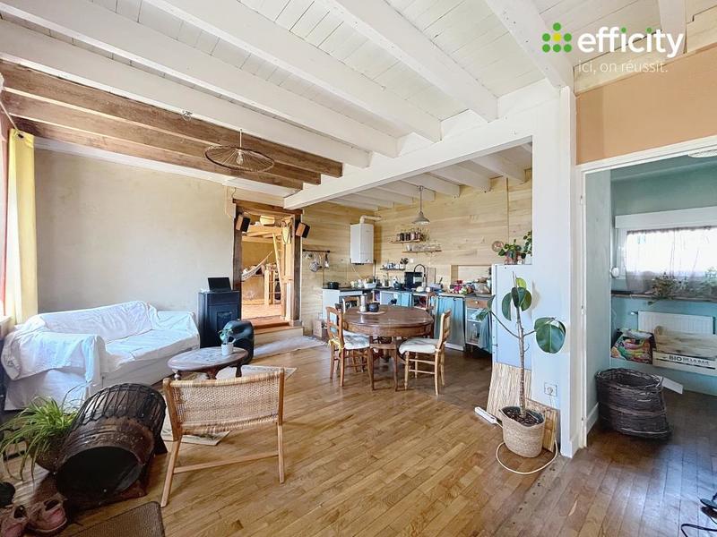 Maison - 95 m² - 4 pièces