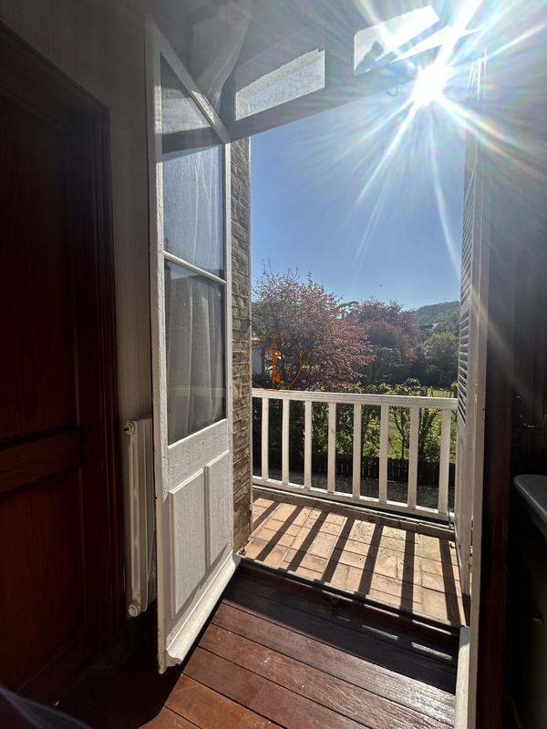 Maison ancienne - 136 m² - 7 pièces