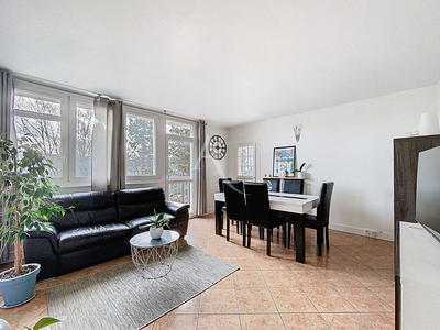 Appartement - 74 m² - 4 pièces