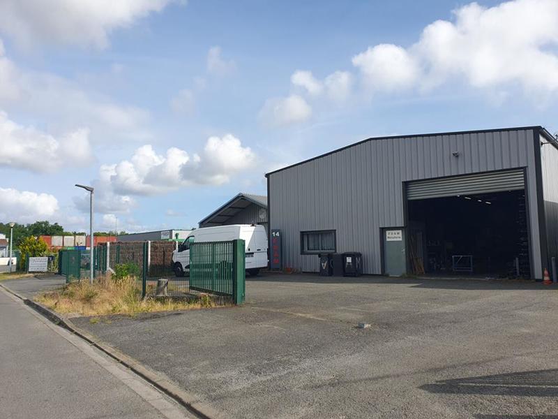 Local d'activité / Entrepôt - 500 m²