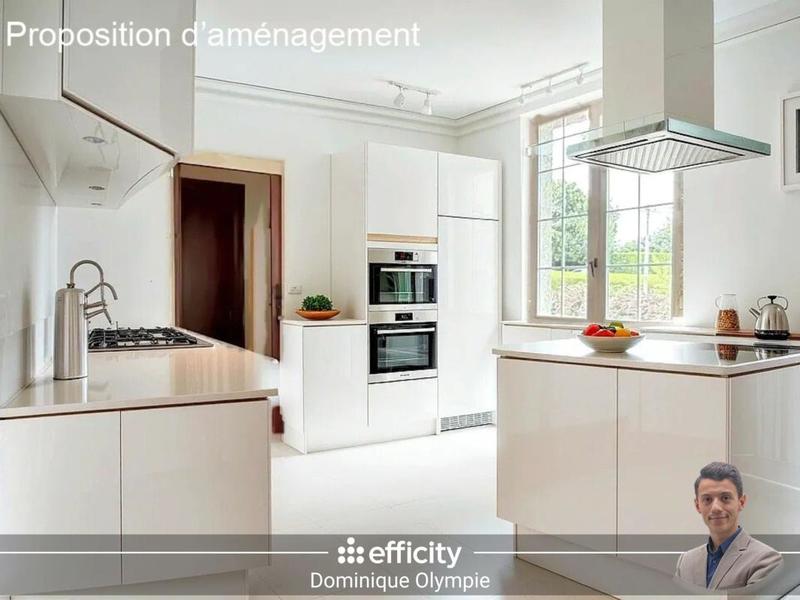 Maison - 231 m² - 9 pièces