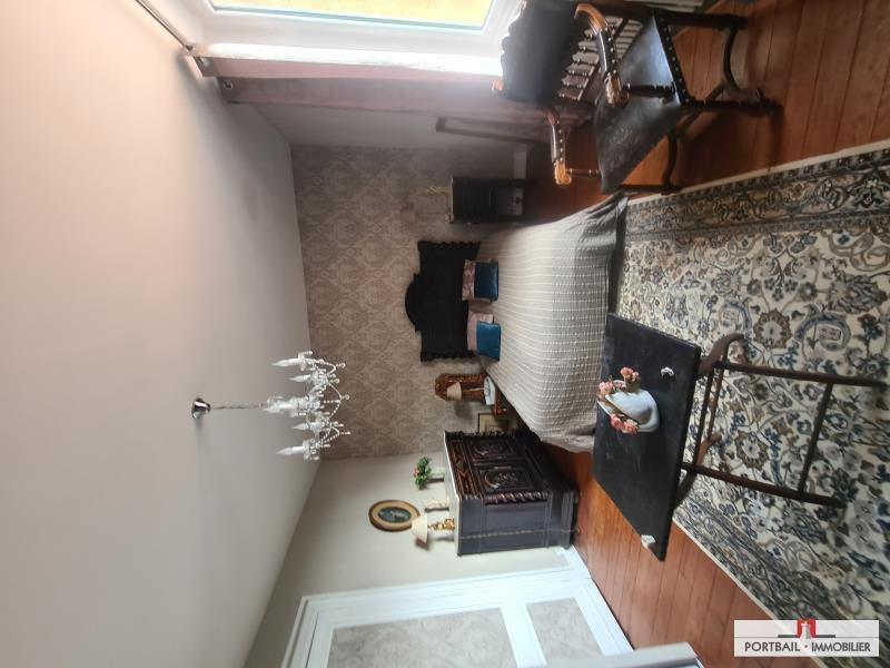 Propriété - 345 m² - 8 pièces