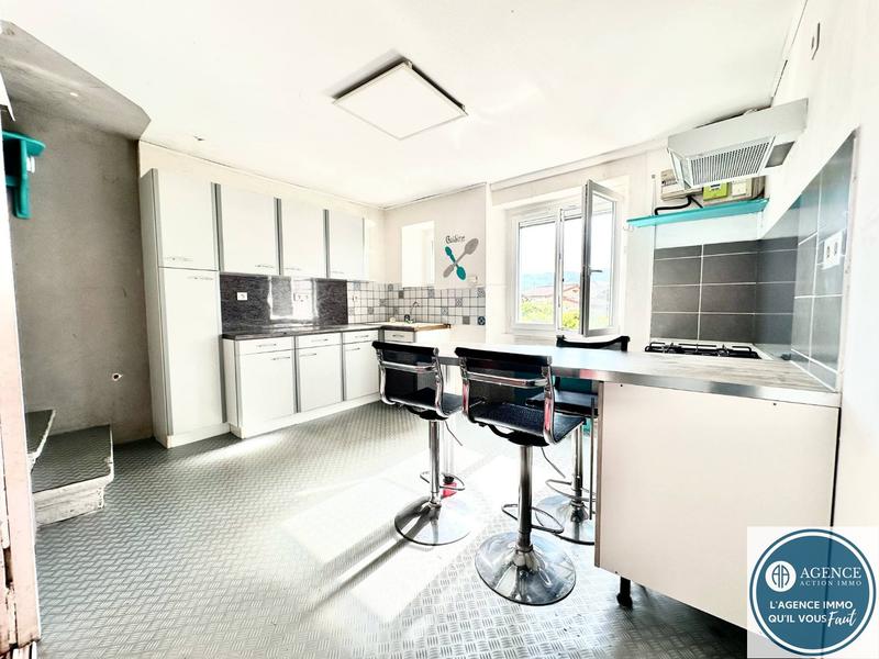 Maison - 87 m² - 3 pièces