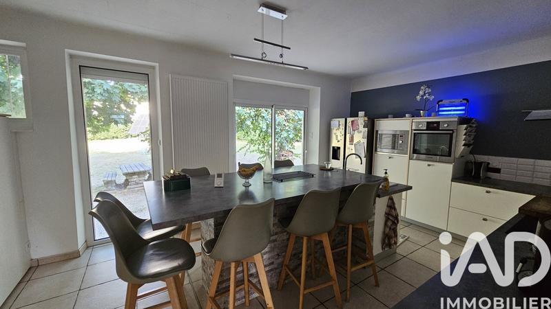 Maison - 199 m² - 6 pièces