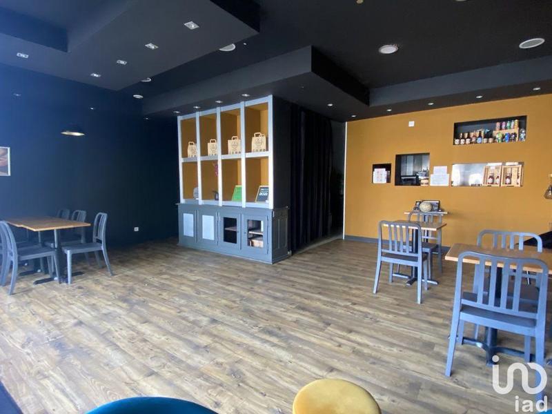 Local commercial - 105 m²