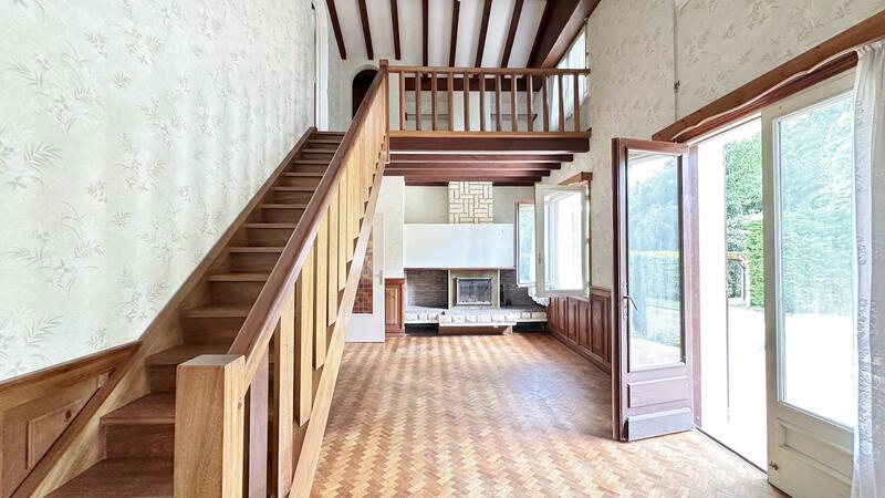 Maison - 174 m² - 7 pièces