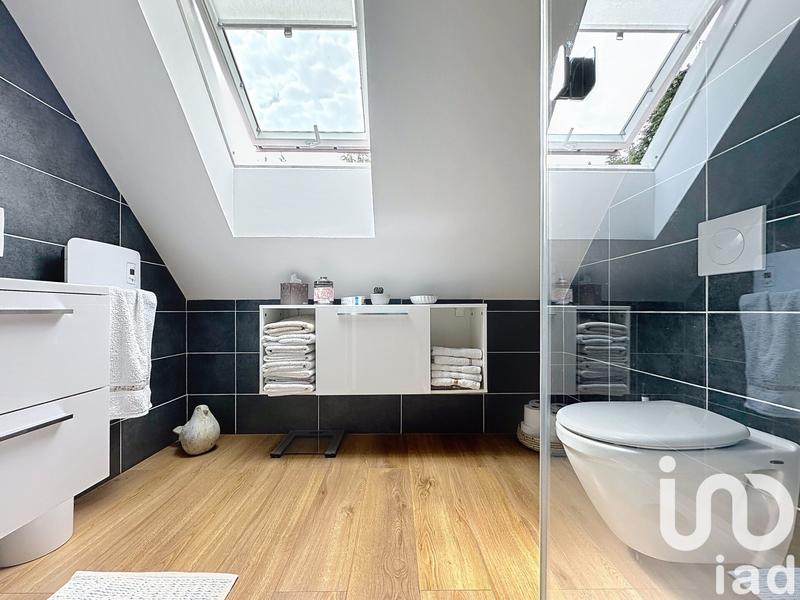 Maison - 157 m² - 7 pièces