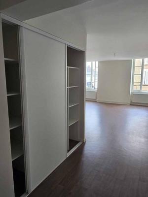 Appartement - 82 m² - 3 pièces