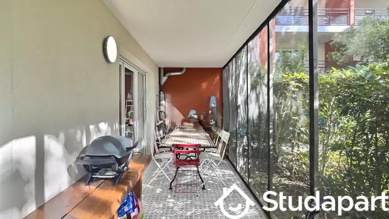 Chambre - 12 m² - 1 pièce