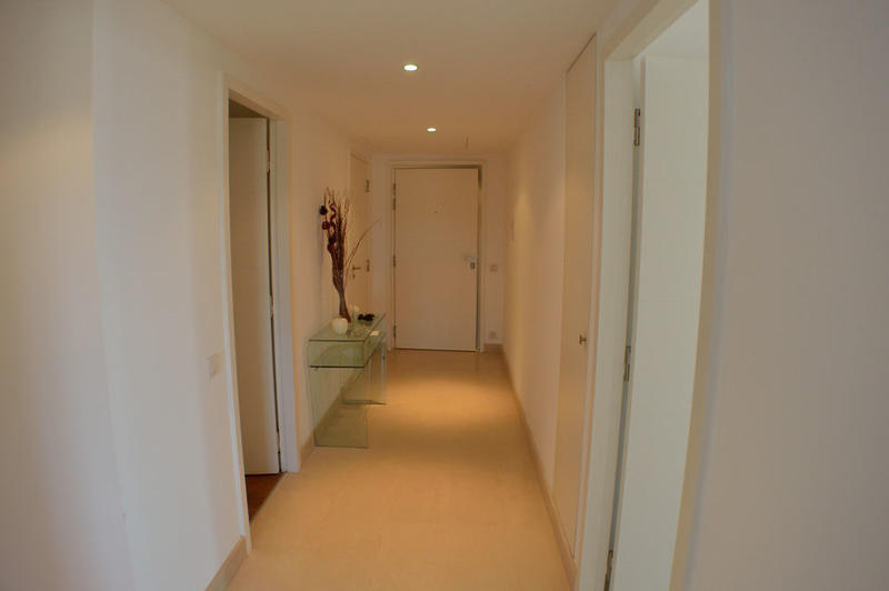 Appartement - 89 m² - 3 pièces