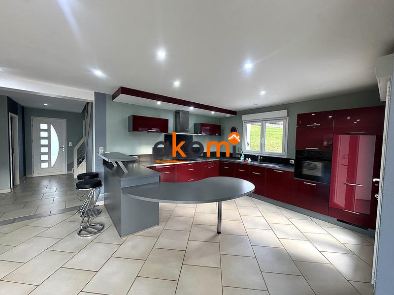 Maison - 160 m² - 6 pièces