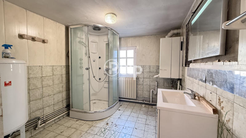 Maison - 90 m² - 3 pièces