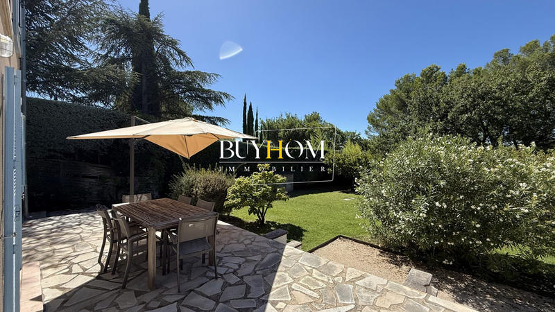 Maison - 177 m² - 5 pièces