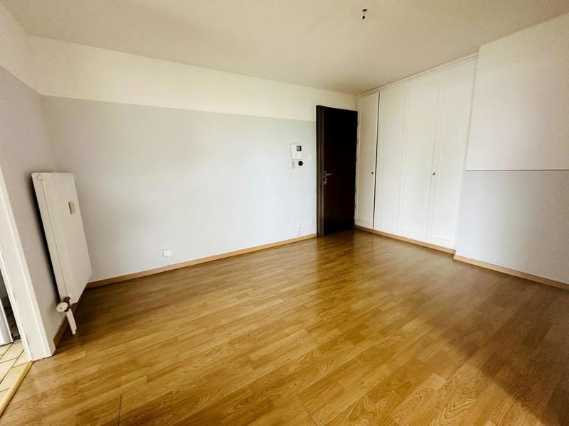 Appartement - 125 m² - 5 pièces