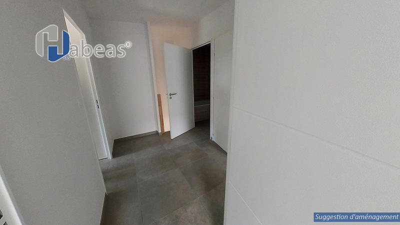 Appartement - 102 m² - 4 pièces