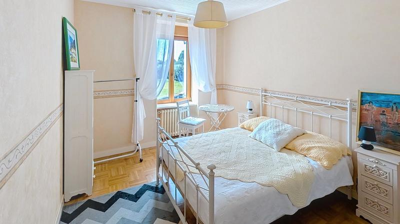 Maison - 160 m² - 8 pièces