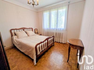 Maison - 177 m² - 7 pièces