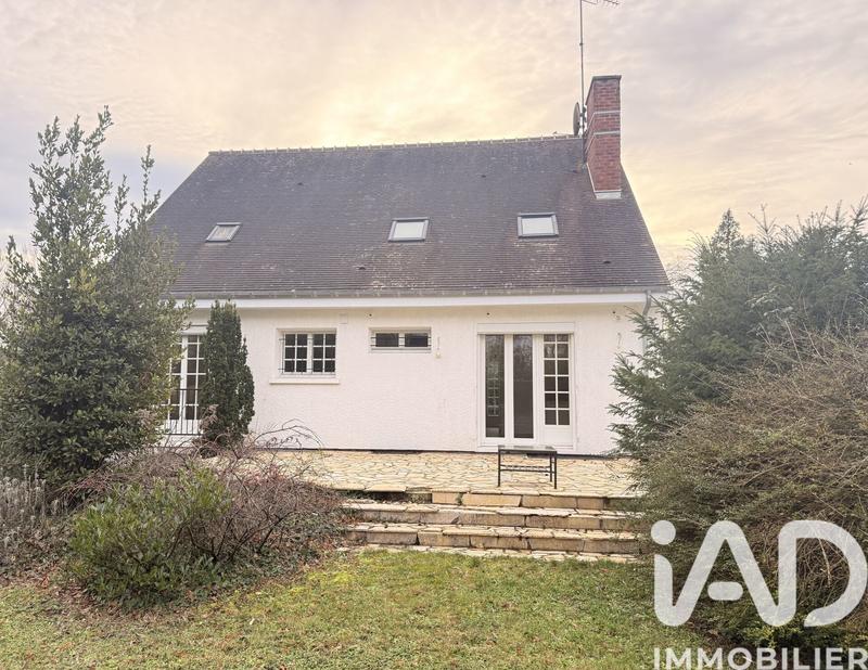 Maison - 153 m² - 8 pièces